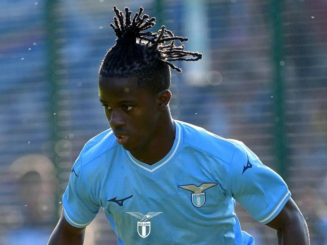 更加激烈 更加激烈